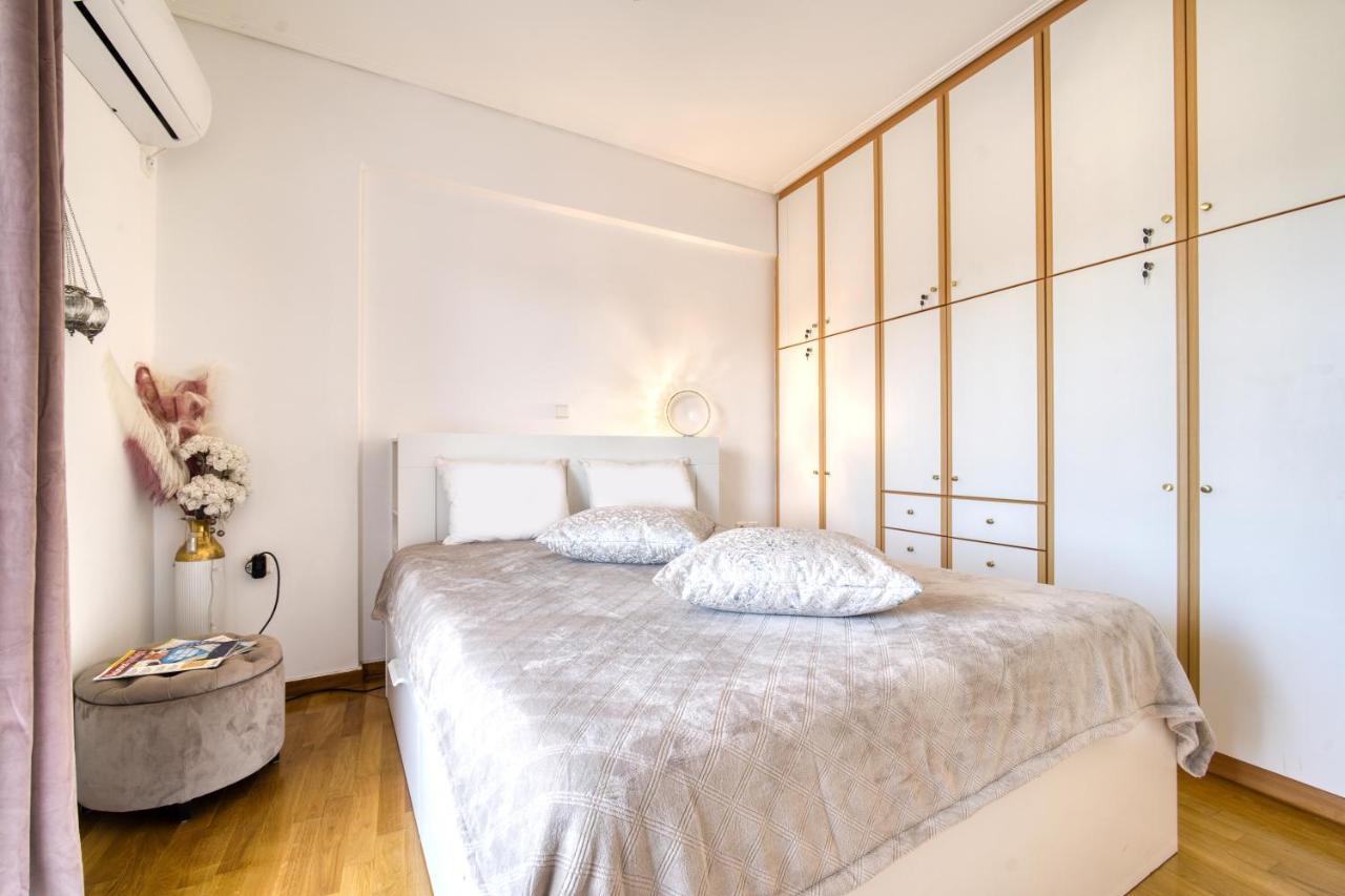 Sea & Mountain Apartment Close To Port And City Lávrion Exteriér fotografie