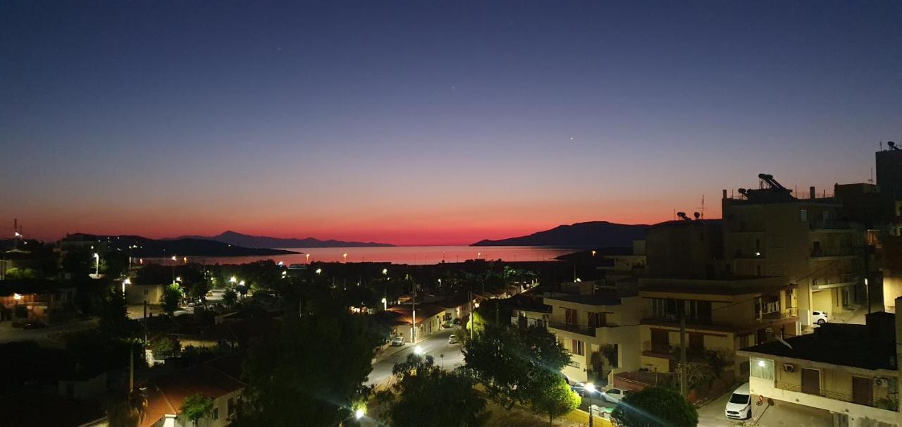 Sea & Mountain Apartment Close To Port And City Lávrion Exteriér fotografie