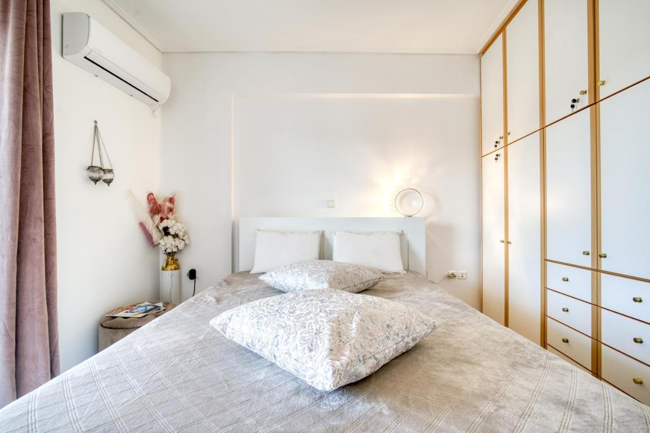 Sea & Mountain Apartment Close To Port And City Lávrion Exteriér fotografie
