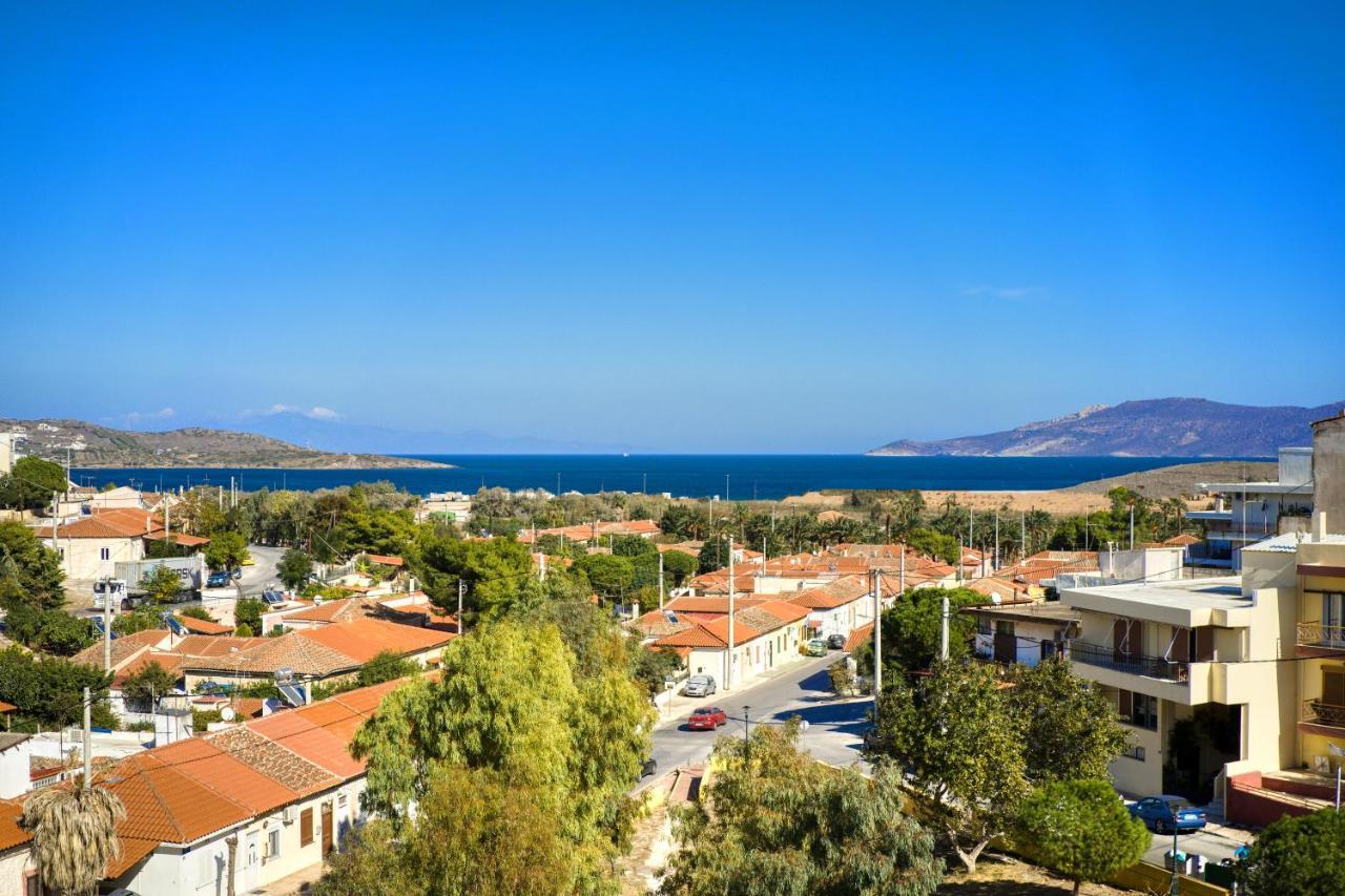 Sea & Mountain Apartment Close To Port And City Lávrion Exteriér fotografie