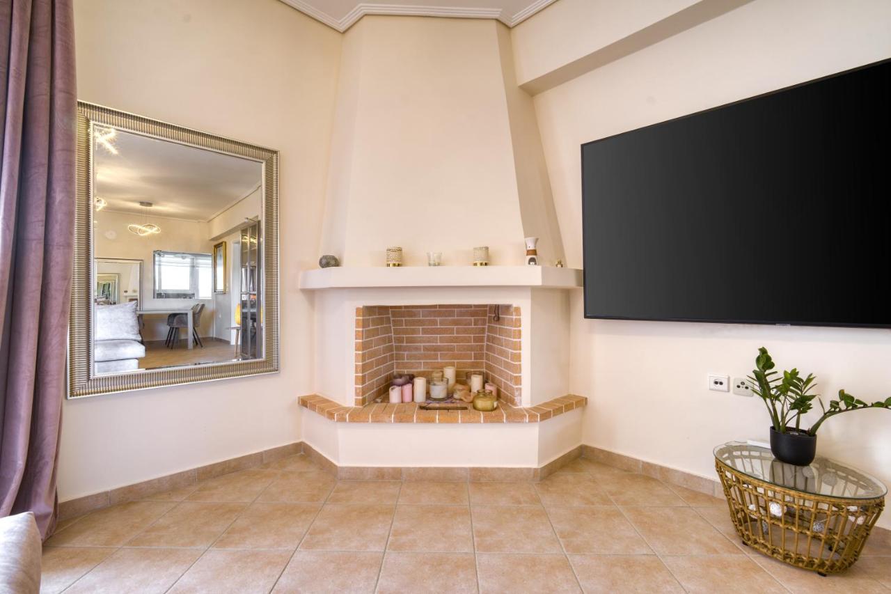 Sea & Mountain Apartment Close To Port And City Lávrion Exteriér fotografie